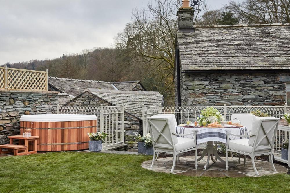 Little Nut Cottage Ambleside Exterior photo